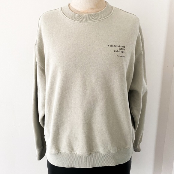 H&M Sage Green Sweatshirt - Picture 3 of 8